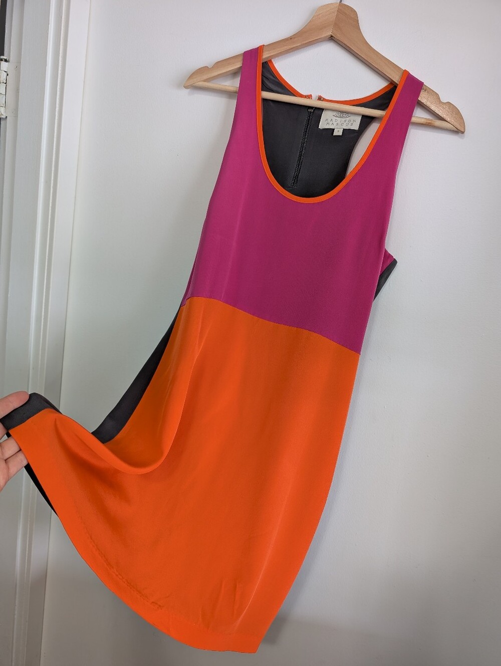 Madison Marcus Small 100% Silk Colorblock Dress Pink Orange Grey Relaxed Fit